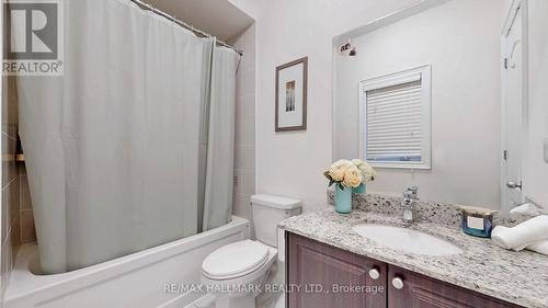 5 Wellman Drive, Richmond Hill, ON - Indoor Photo Showing Bathroom