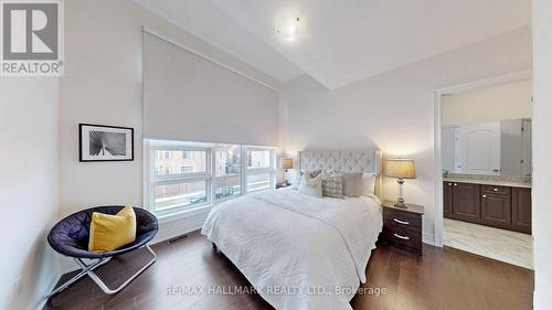 5 Wellman Drive, Richmond Hill, ON - Indoor Photo Showing Bedroom