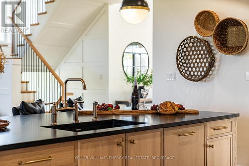 551 Shannon Road, Prince Edward County (Hallowell), ON - Indoor Photo Showing Kitchen