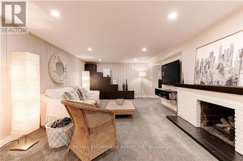 383 Oriole Court, Burlington, ON - Indoor Photo Showing Living Room With Fireplace