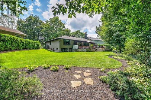 383 Oriole Court, Burlington, ON - Outdoor With Deck Patio Veranda