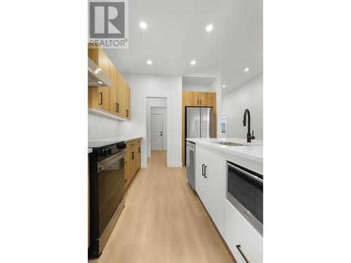 2 Wilson Street, Kitimat, BC - Indoor Photo Showing Kitchen