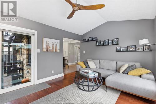 103 Pierella Drive, Lakeshore, ON - Indoor Photo Showing Living Room