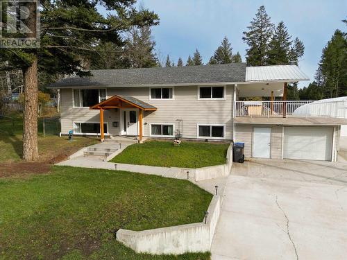 5003 Smith Road, 108 Mile Ranch, BC - Outdoor