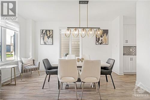 603 Noriker Court, Richmond, ON - Indoor Photo Showing Dining Room