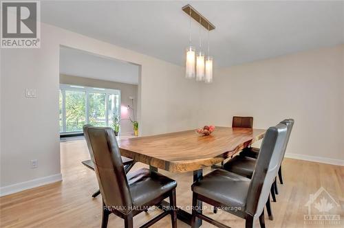 1598 Abbey Road, Ottawa, ON - Indoor Photo Showing Dining Room