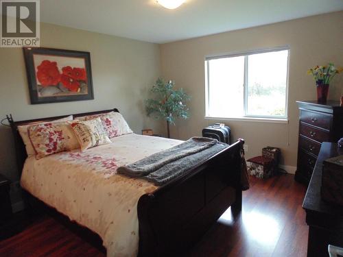 master bedroom - 4200 Grandview Drive Unit# 202, Castlegar, BC - Indoor Photo Showing Bedroom