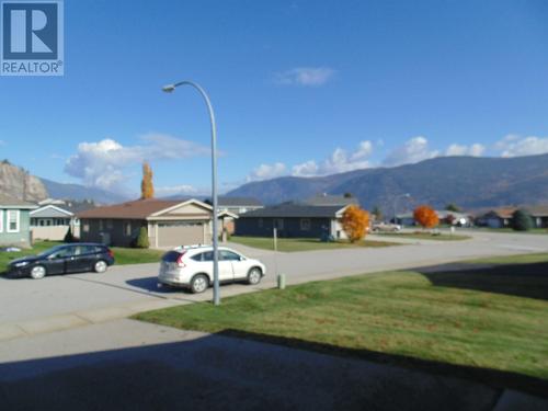 4200 Grandview Drive Unit# 202, Castlegar, BC - Outdoor