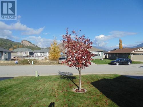 4200 Grandview Drive Unit# 202, Castlegar, BC - Outdoor With View