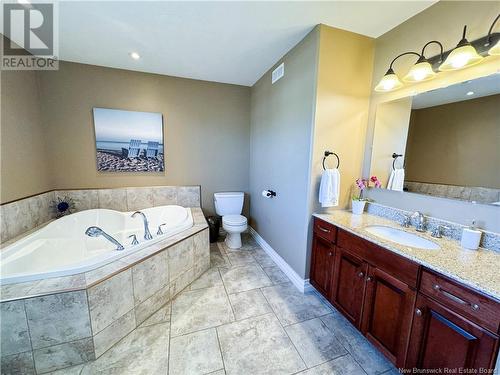 196 Mailhot, Moncton, NB - Indoor Photo Showing Bathroom