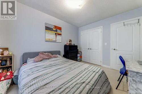 69 Clearfield Drive, Brampton, ON - Indoor Photo Showing Bedroom