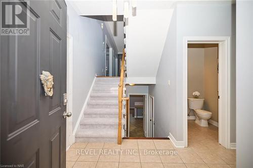 36 Natalie Court, Thorold, ON - Indoor