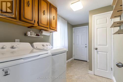 20 Ridout Street, Brockton, ON - Indoor Photo Showing Laundry Room