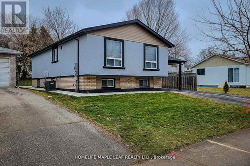 211 Dunsdon Street S, Brantford, ON - Outdoor