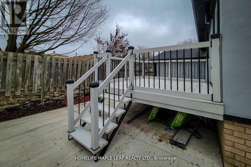 211 Dunsdon Street S, Brantford, ON - Outdoor