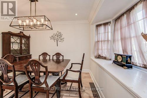 30 Elgin Street N, Cambridge, ON - Indoor Photo Showing Dining Room