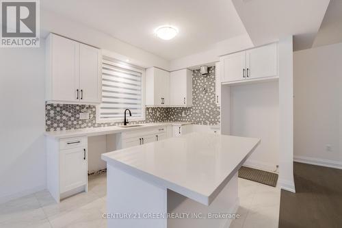 14 Holder Drive, Brantford, ON - Indoor Photo Showing Kitchen