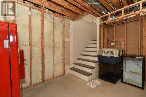 2592 Alpen Paradies Road Unit# #9, Blind Bay, BC - Indoor Photo Showing Basement