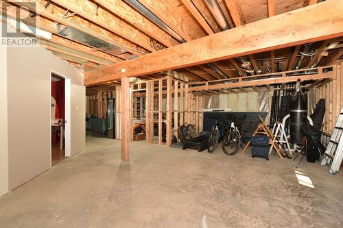 2592 Alpen Paradies Road Unit# #9, Blind Bay, BC - Indoor Photo Showing Basement