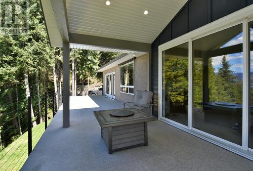 2592 Alpen Paradies Road Unit# #9, Blind Bay, BC - Outdoor With Deck Patio Veranda With Exterior