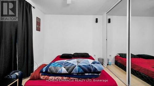 62 Sutherland Avenue, Brampton, ON - Indoor Photo Showing Bedroom