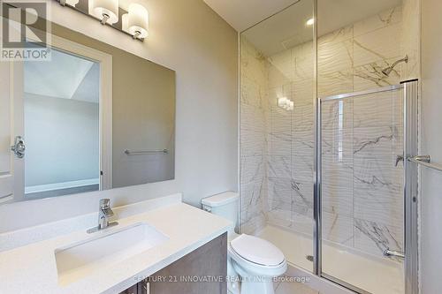 45 Bremner Street W, Whitby, ON - Indoor Photo Showing Bathroom