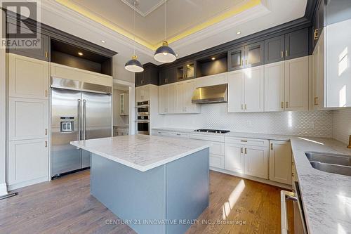 45 Bremner Street W, Whitby, ON - Indoor Photo Showing Kitchen With Double Sink With Upgraded Kitchen