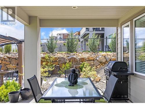 545 Barra Lane, Kelowna, BC - Outdoor With Exterior