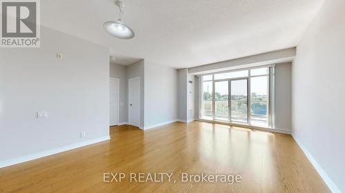 307 - 11121 Yonge Street, Richmond Hill, ON - Indoor Photo Showing Other Room