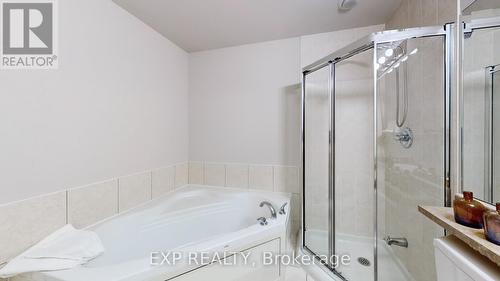 307 - 11121 Yonge Street, Richmond Hill, ON - Indoor Photo Showing Bathroom