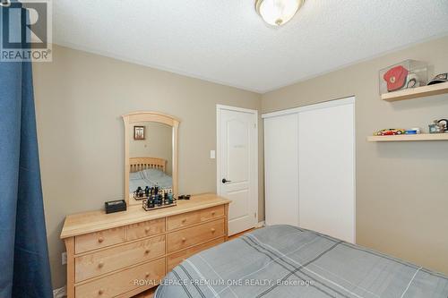 18 Mainland Crescent, Vaughan, ON - Indoor Photo Showing Bedroom