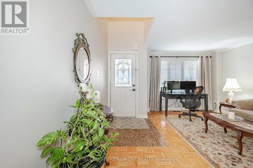 18 Mainland Crescent, Vaughan, ON - Indoor