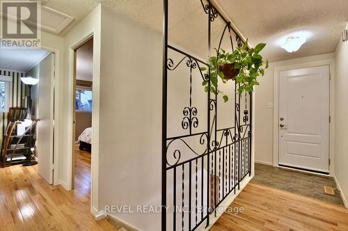 35 Shaw Crescent, Barrie, ON - Indoor Photo Showing Other Room