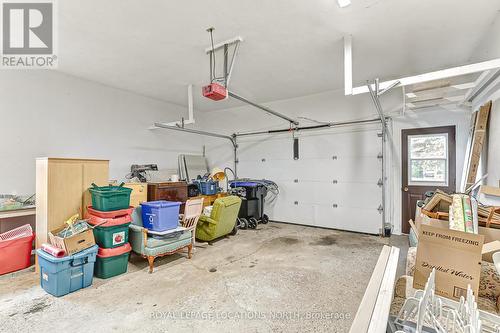 54 Townley Street, Clearview, ON - Indoor Photo Showing Garage