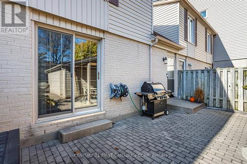 915 Dalhousie Drive, London, ON - Outdoor With Exterior