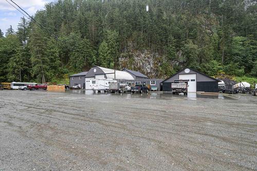 63450 Flood Hope Road, Hope, BC 