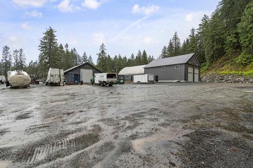 63450 Flood Hope Road, Hope, BC 