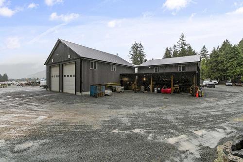 63450 Flood Hope Road, Hope, BC 