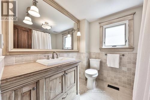 1567 Steveles Crescent, Mississauga, ON - Indoor Photo Showing Bathroom