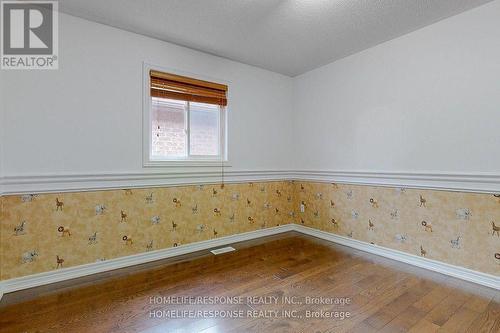 1040 Eager Road, Milton, ON - Indoor Photo Showing Other Room