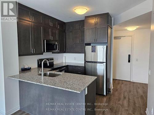 502 - 50 Kaitting Trail, Oakville, ON - Indoor Photo Showing Kitchen