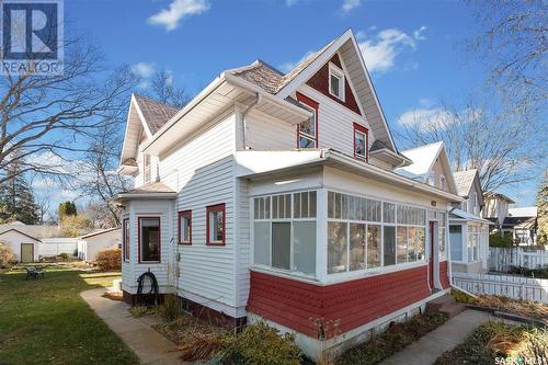 417 H Avenue N, Saskatoon, SK - Outdoor