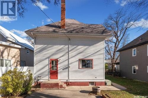 417 H Avenue N, Saskatoon, SK - Outdoor