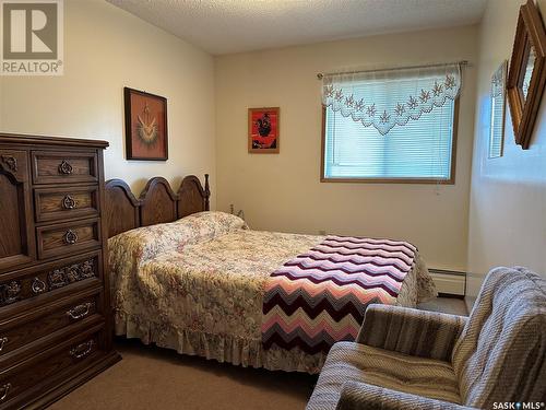 101 D 1350 Gordon Road, Moose Jaw, SK - Indoor Photo Showing Bedroom