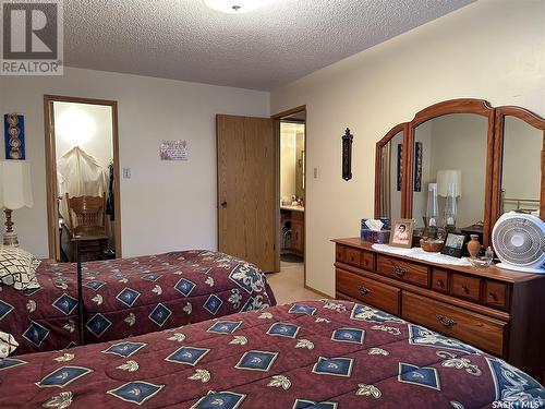 101 D 1350 Gordon Road, Moose Jaw, SK - Indoor Photo Showing Bedroom