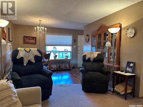 101 D 1350 Gordon Road, Moose Jaw, SK - Indoor Photo Showing Living Room