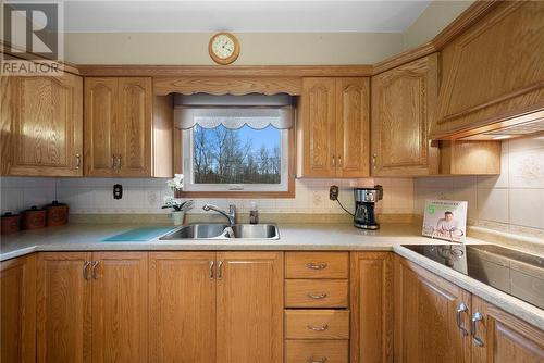 68 Walter Street, Coniston, ON - Indoor Photo Showing Kitchen With Double Sink