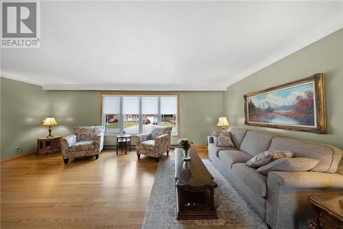 68 Walter Street, Coniston, ON - Indoor Photo Showing Living Room