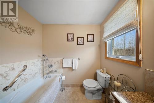 68 Walter Street, Coniston, ON - Indoor Photo Showing Bathroom