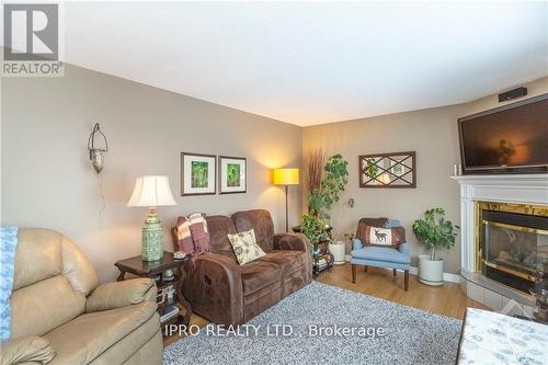 1436 Boyer Road, Ottawa, ON - Indoor Photo Showing Living Room With Fireplace